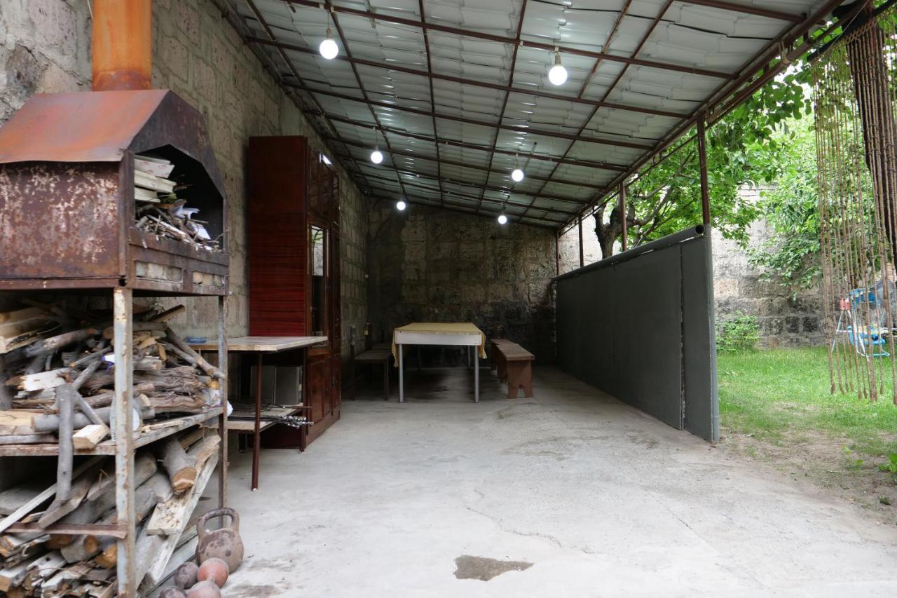 Guest House Kumayri Гюмри Екстериор снимка